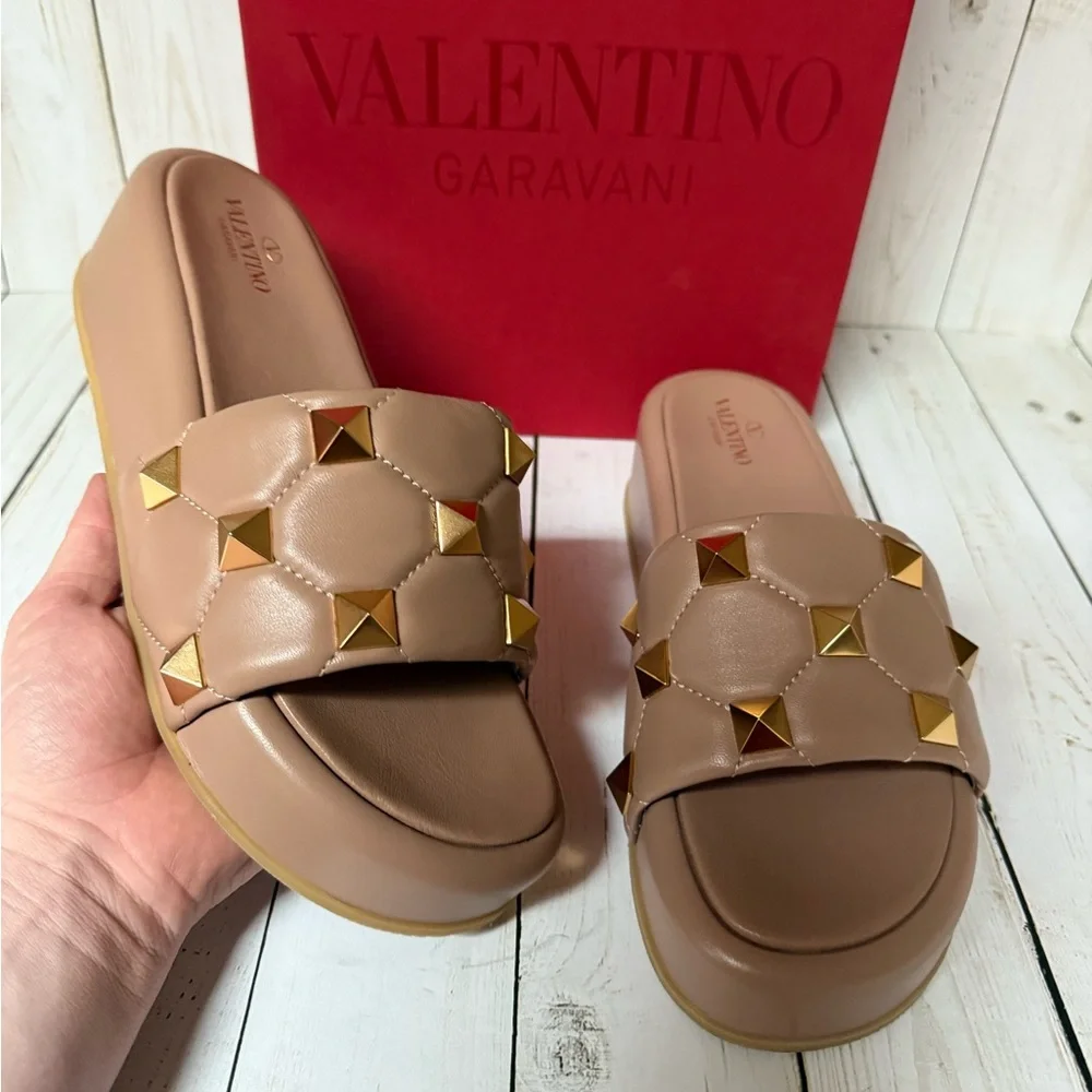 Valentino Garavani Nappa Roman Stud Platform Slide Sandals Sz 40.5 / 10.5 - Picture 7 of 14